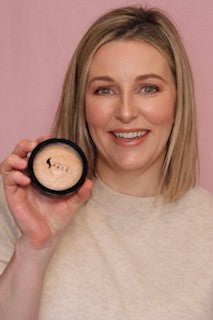 NEW FORMULA Satin Glow Finishing Powder